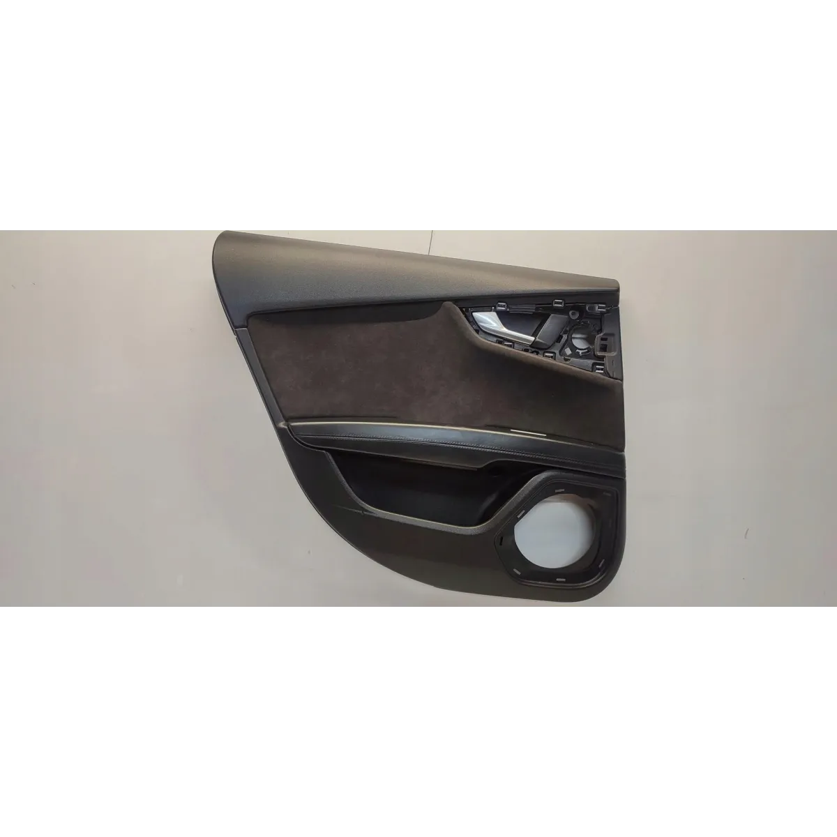 AUDI A7 4G BOCZEK DRZWI LEWY TYŁ 4G8867221