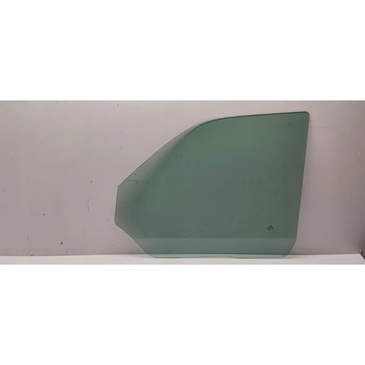 VW TRANSPORTER T6 SZYBA DRZWI LEWY PRZÓD 7H0845201D