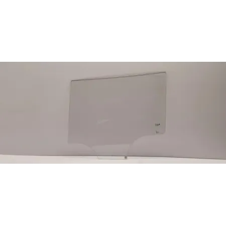 SKODA YETI SZYBA LEWY TYŁ 2012 5L0845205