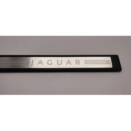 JAGUAR XF 250 LISTWY PROGOWE KOMPLET 8X23-13200-AB