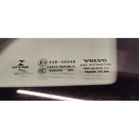VOLVO V40 II SZYBA PRAWY TYŁ 31386779