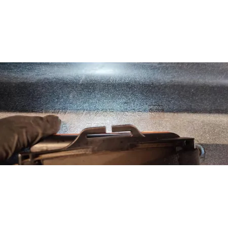 BMW F21 LISTWA PROGOWA LEWA 7288396