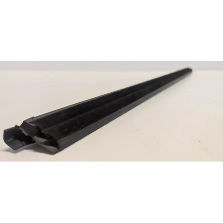 SKODA KODIAQ USZCZELKA ZGARNIAJĄCA DRZWI LEWY TYŁ 565839479A