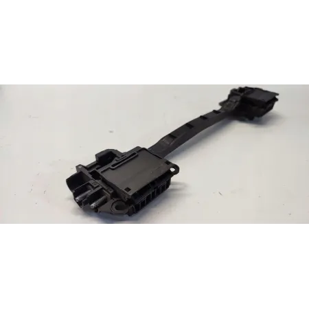 MERCEDES W205 KLEMA MOCOWANIE A2055452000