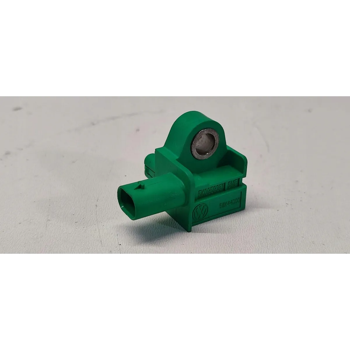 SKODA YETI CZUJNIK UDERZENIA 5K0959351