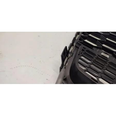 AUDI A7 4G GRILL ATRAPA ZADERZAKA PRZÓD