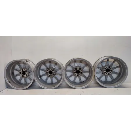 MERCEDES W247 FELGI 17'' A1774010300