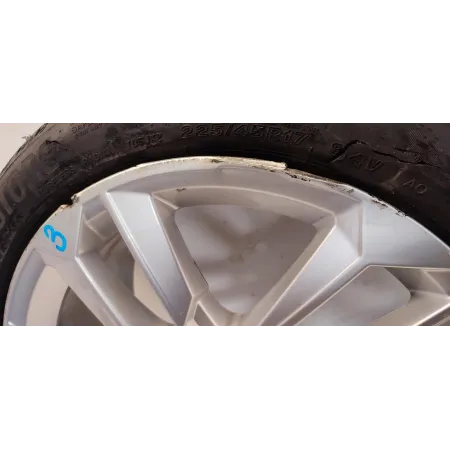 AUDI A3 8Y FELGA 17'' 8Y0601025E