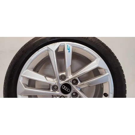AUDI A3 8Y FELGA 17'' 8Y0601025E