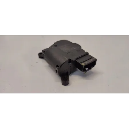 VW TIGUAN II SILNICZEK NAGRZEWNICY 5Q0907511K