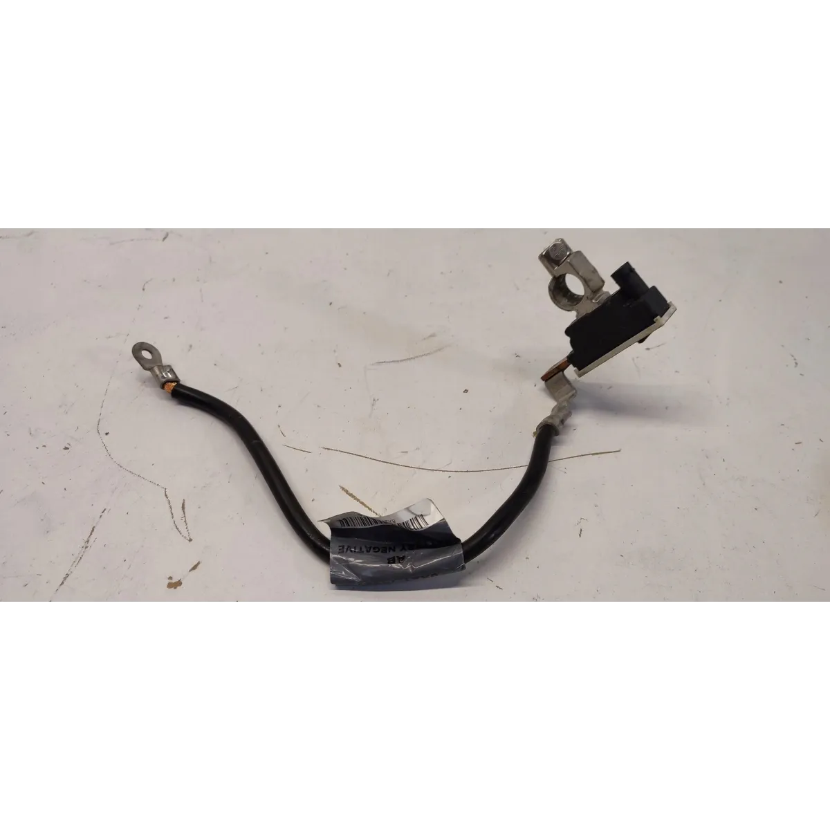 JAGUAR XF 250 KLEMA MINUSOWA 8X23-10C679-AG