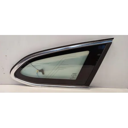 VOLVO V60 SZYBA PRAWY TYŁ 2015 31385429