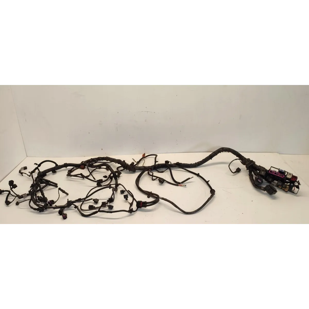 AUDI A4 B8 WIĄZKA SILNIKA CJCB 2.0TDI