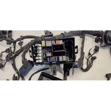 VW TIGUAN II ALLSPACE WIĄZKA KOMORY SILNIKA 1.5 TSI 2022