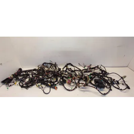 VOLVO V90 WIĄZKA KABINY 2019 RHD ANGLIK