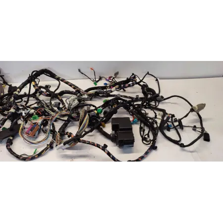 VOLVO V90 WIĄZKA KABINY 2019 RHD ANGLIK