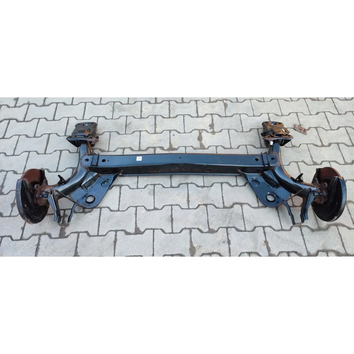 VW GOLF VII LEON III BELKA ZAWIESZENIE TYŁ 5Q0501049AD