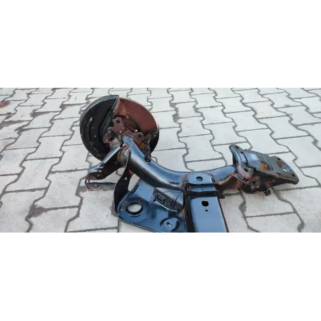 VW GOLF VII LEON III BELKA ZAWIESZENIE TYŁ 5Q0501049AD