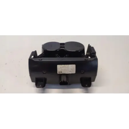 AUDI A6 C7 UCHWYT NA KUBKI 4G0862534A