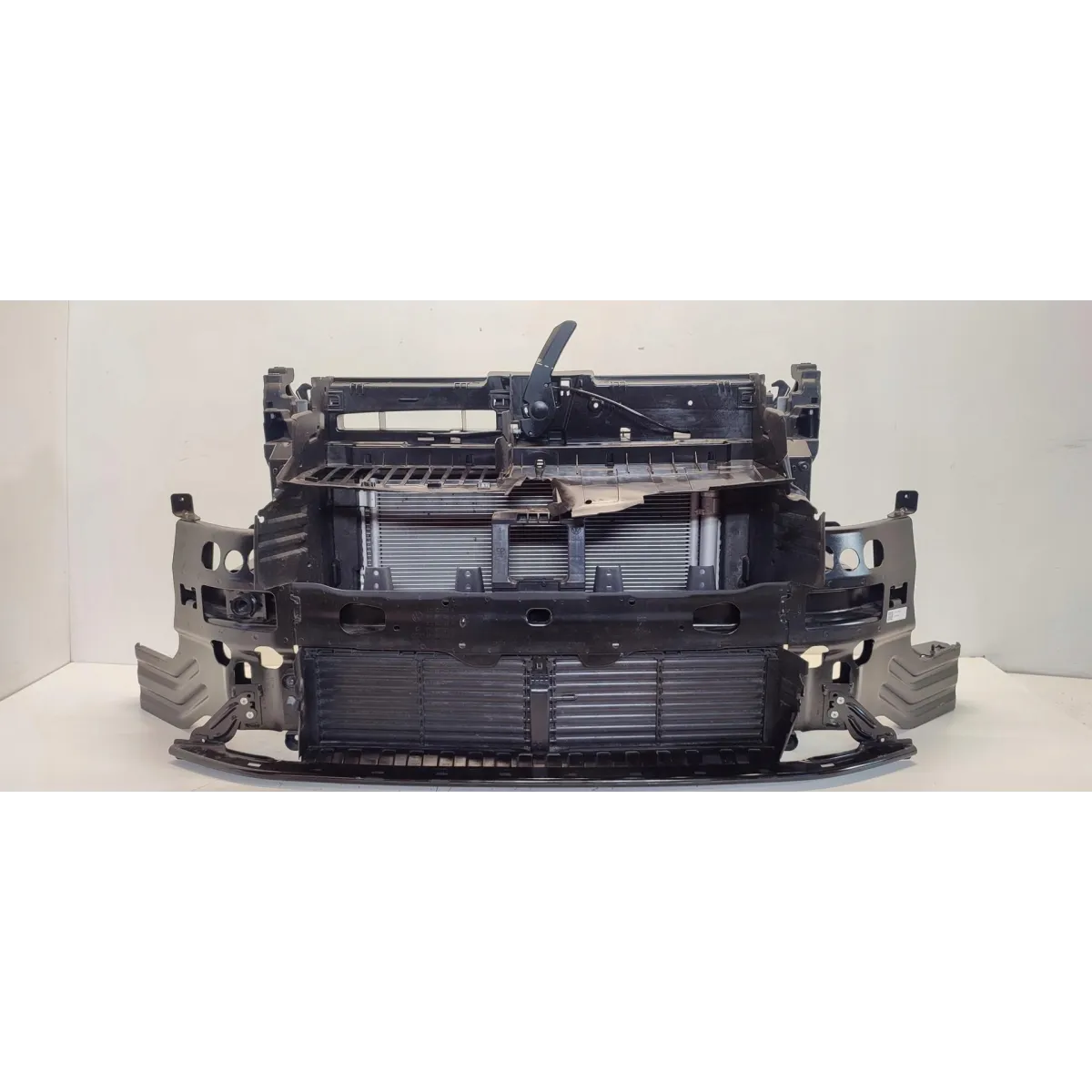 VW TAYRON PAS PRZEDNI CHŁODNICE KOMPLET 1.5 ETSI 57L805588H 57L807109A