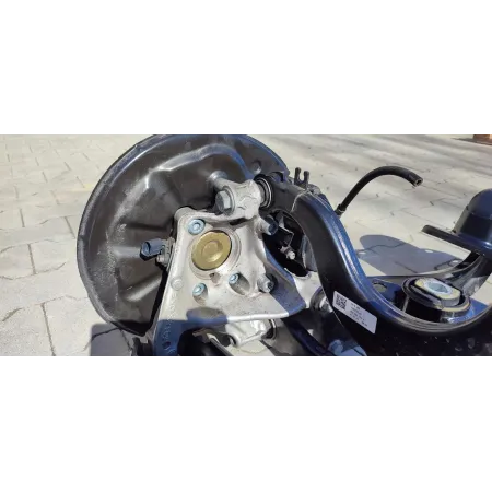 VW TAYRON BELKA ZAWIESZENIE TYŁ 1.5 ETSI 3WA505235AB