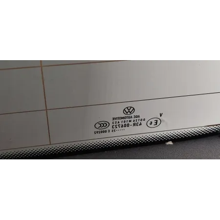 VW TAYRON KLAPA BAGAŻNIKA 2025 P5J 57L827025B