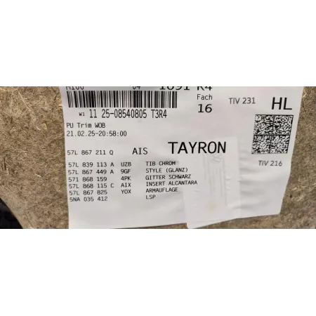 VW TAYRON BOCZEK PRAWY TYŁ ROLETKA