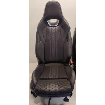 VW TAYRON TIGUAN III FOTELE PRZÓD R-LINE 2025