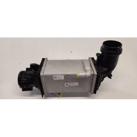 VW TAYRON CHŁODNICA INTERCOOLER 04E145785N