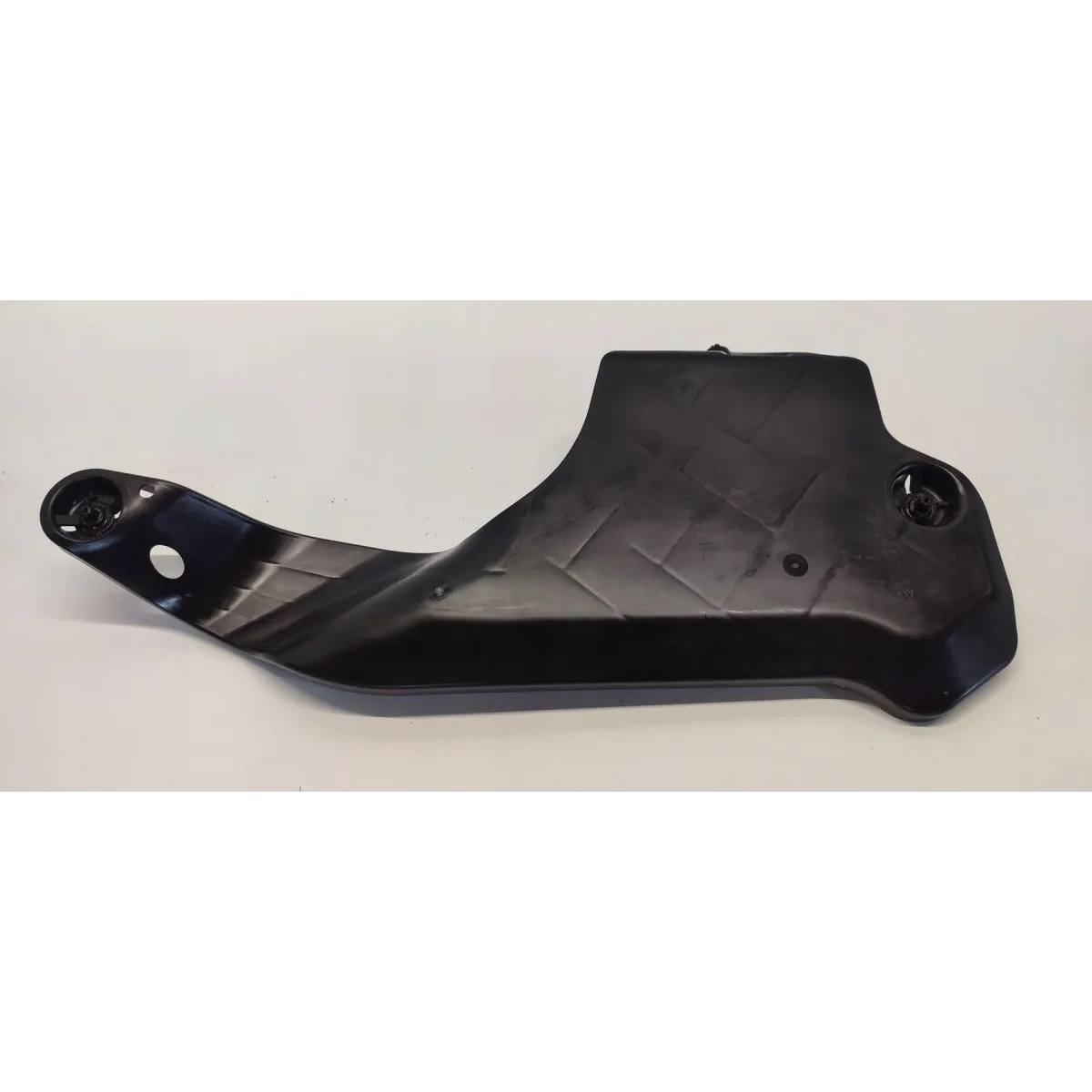 VW TAYRON OSŁONA PODOWZIA TYŁ 5QS501713C