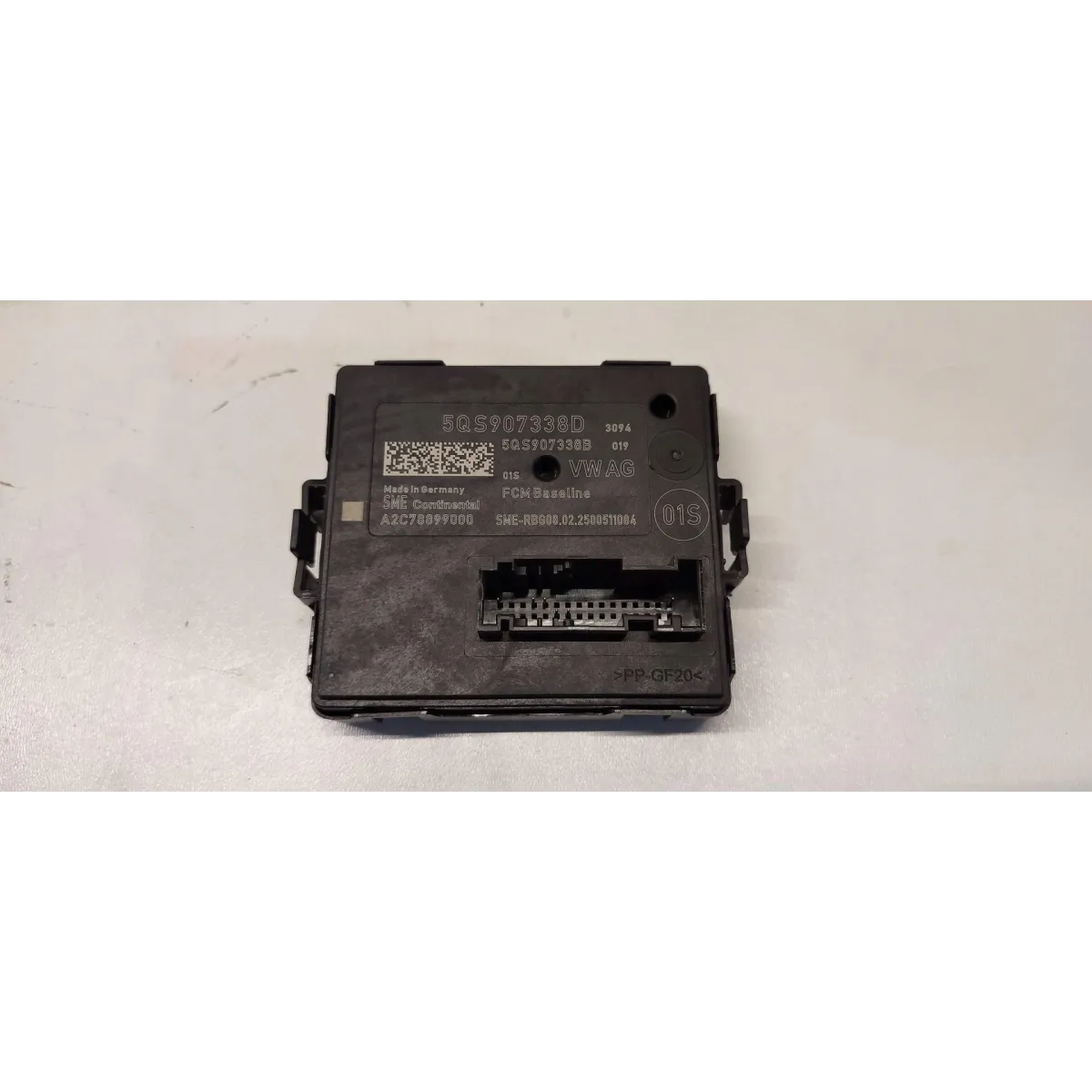 VW TAYRON MODUŁ STEROWNIK ŚWIATEŁ 5QS9077338D