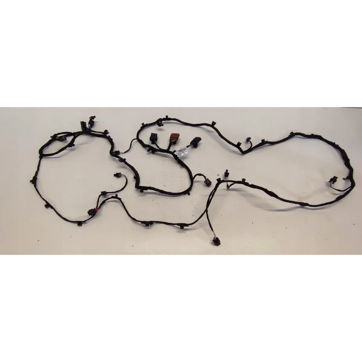 VW TAYRON WIĄZKA ZDERZAKA PRZÓD 57L971095AT