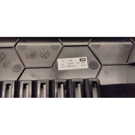 VW TAYRON OSŁONA ZAŚLEPKA 5QS907318A