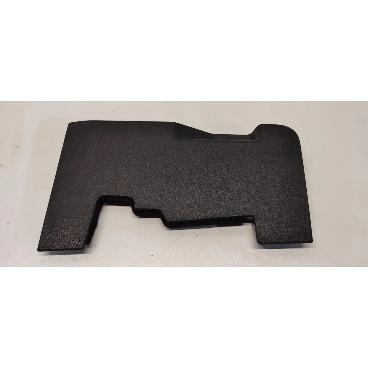 VW TAYRON OSŁONA BOCZKA BAGAŻNIKA 57H867461B