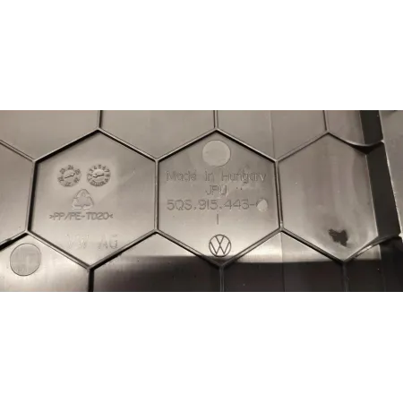 VW TAYRON OSŁONA ZAŚLEPKA 5QS915443