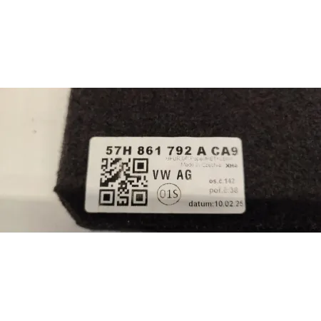 VW TAYRON LISTWA PODŁOGI BAGAŻNIKA 57H861792A