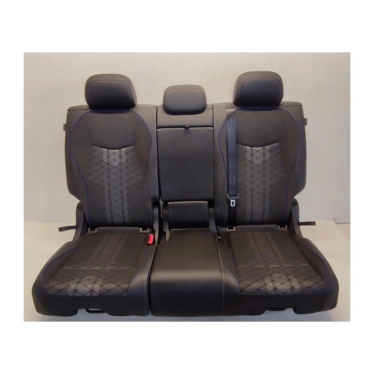 VW TAYRON KANAPA 2 RZĄD