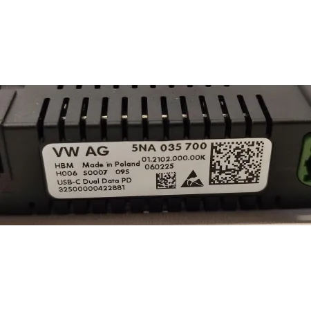 VW TAYRON PORT GNIAZDO USB 5NA035700