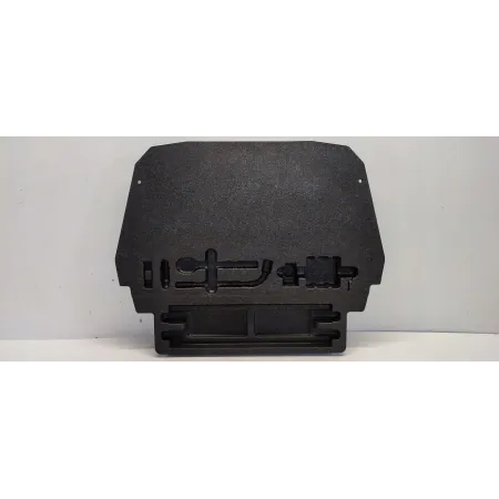 VW TAYRON STYROPIAN BAGAŻNIKA 57H863957