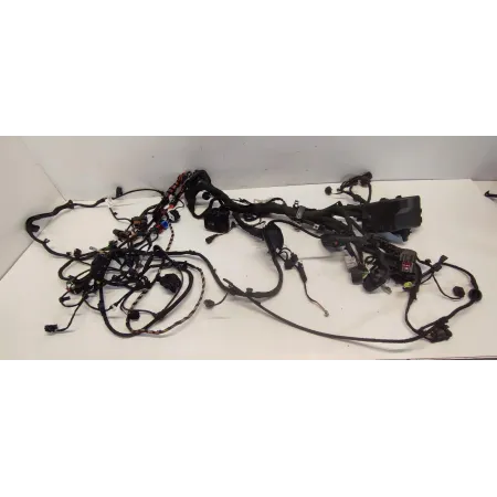 VW TAYRON WIĄZKA KOMORY SILNIKA 1.5 ETSI 2025