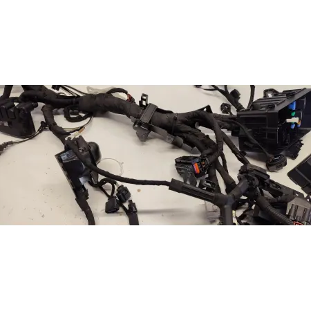 VW TAYRON WIĄZKA KOMORY SILNIKA 1.5 ETSI 2025