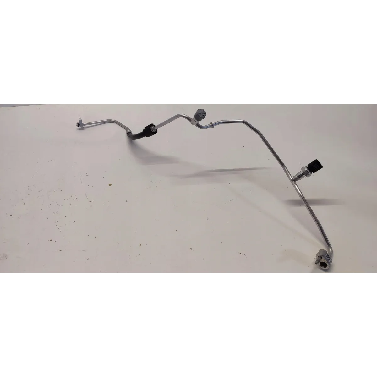 VW TAYRON PRZEWÓD KLIMATYZACJI 5QF816741E