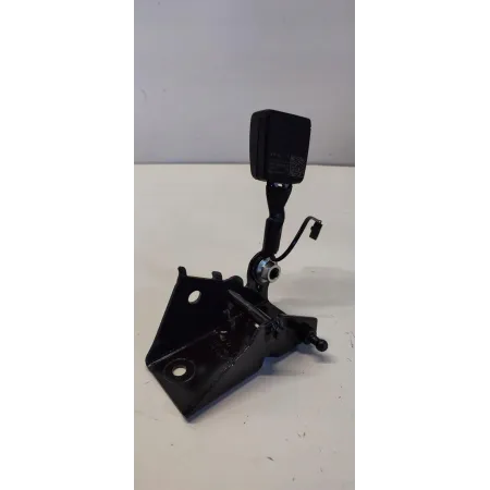 VW TAYRON ZAPINKA PASA KANAPY 3 RZĄD 57H858491A LEWA