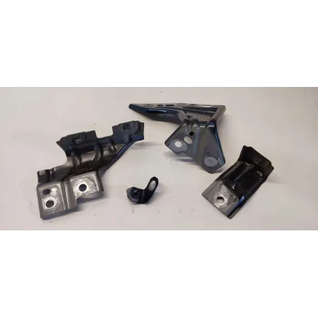 VW TAYRON MOCOWANIE BŁOTNIKA LEWE KOMPLET 57N821151 57N821135