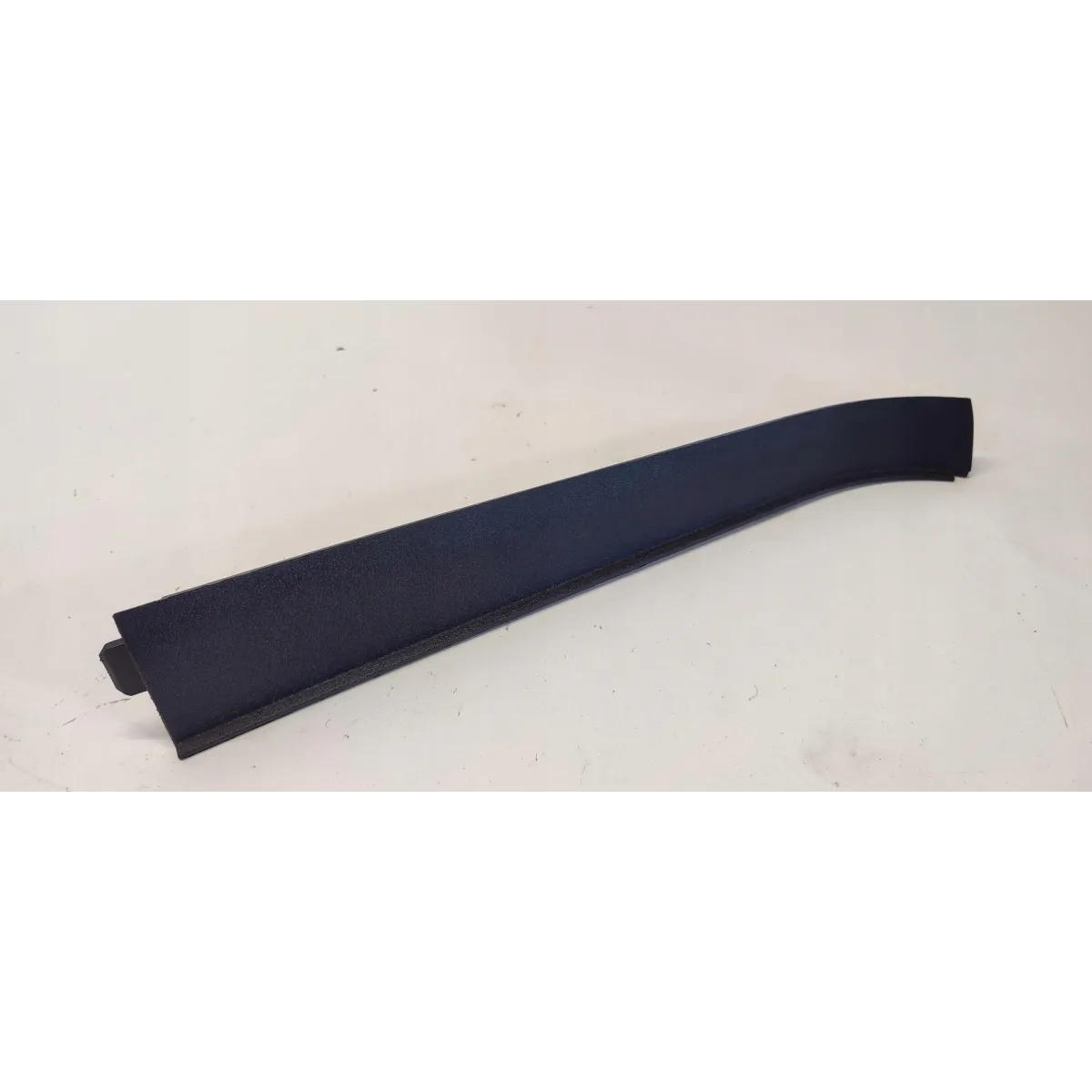 VW TAYRON TIGUAN III OSŁONA SŁUPKA LEWA 571868223