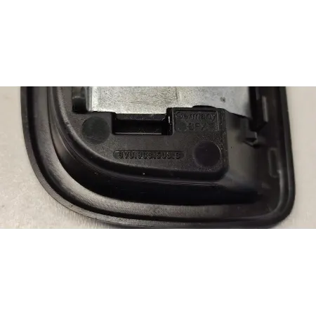 VW TAYRON MOCOWANIA BAGAŻNIKA KOMPLET 8V0863503C