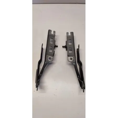 VW TAYRON ZAWIASY MASKI KOMPET 57N823301 57N823302