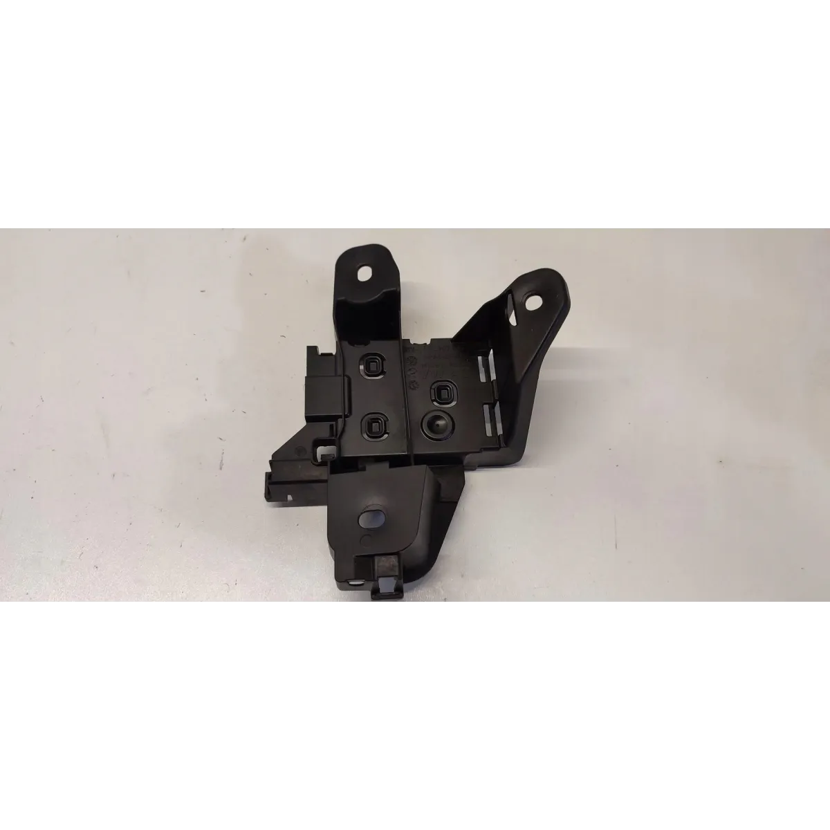 VW TAYRON MOCOWANIE RADARU PRAWY TYŁ 57L907456