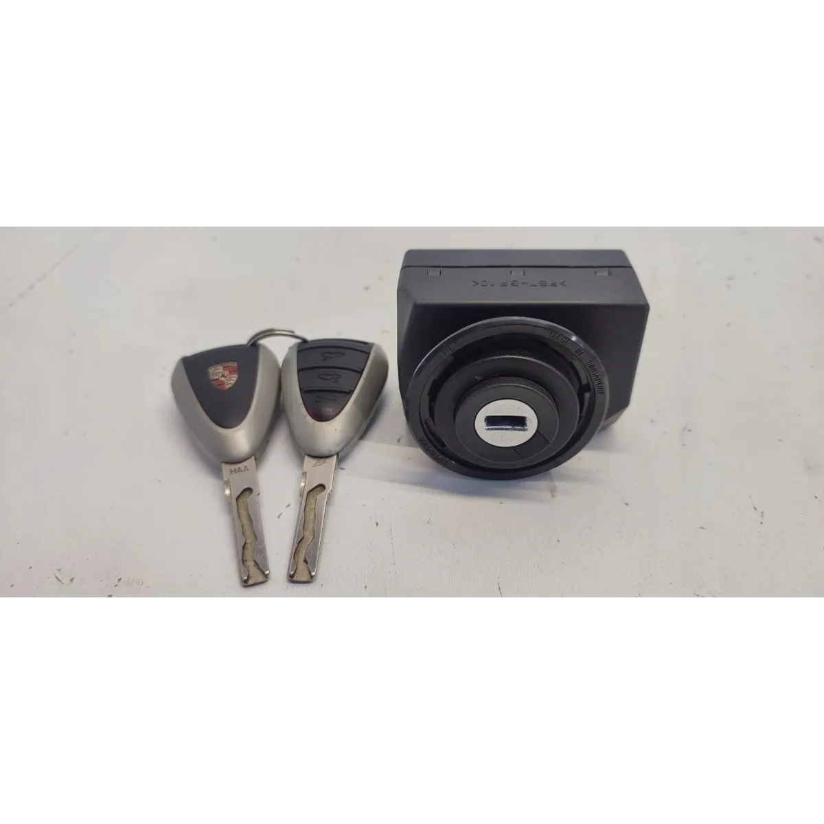 PORSCHE CAYMAN 987 STACYJKA KLUCZYKI 99761815903