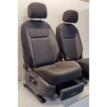 VW TIGUAN II FOTELE KANAPA 2020